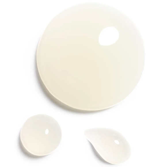 Chanel No1 DE CHANEL REVITALIZING SERUM Chanel Beauty No1 Serum 5mL - Picture 3 of 4